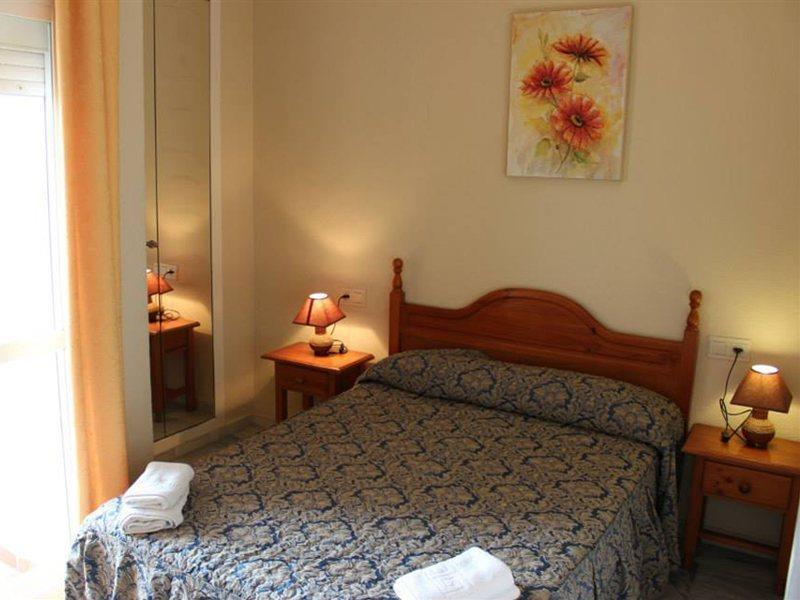 Apartamentos Las Rosas De Capistrano Nerja Eksteriør billede