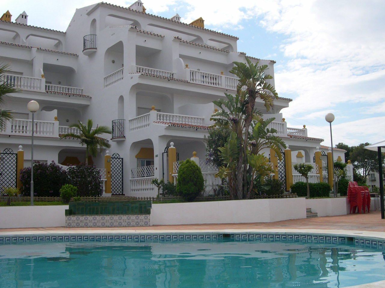 Apartamentos Las Rosas De Capistrano Nerja Eksteriør billede